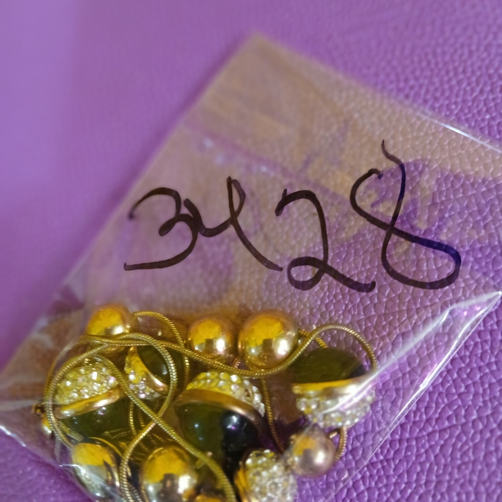 Gold Tone Statement Necklace Adjustable Tassel Ch… - image 5